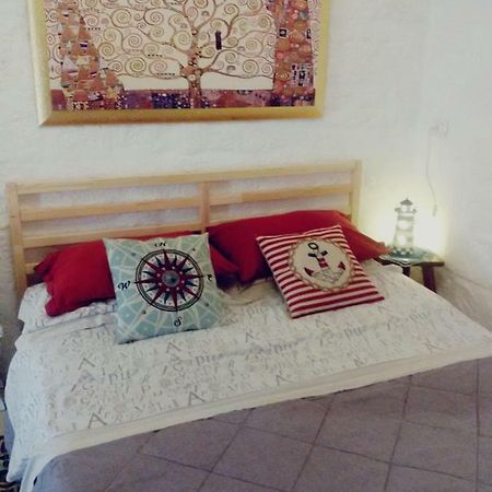 Ferienwohnung La Casa Di Lo Monopoli Exterior foto